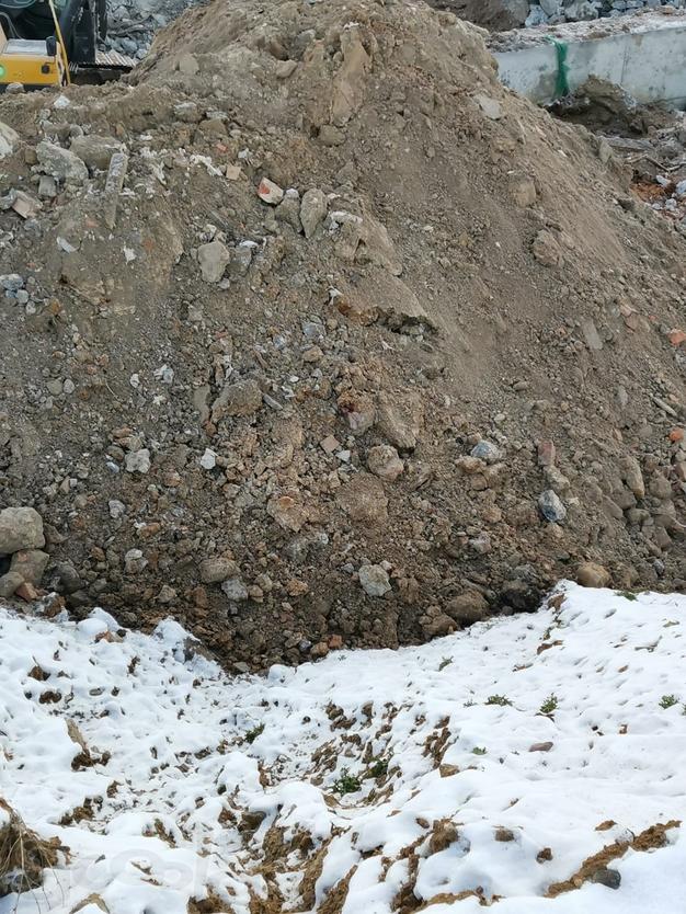 Приму грунт на Каширском шоссе круглосуточно
