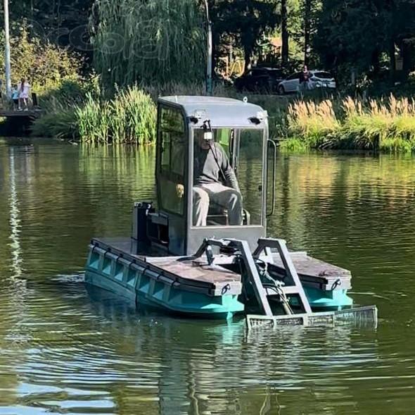 Техника для очистки водоемов