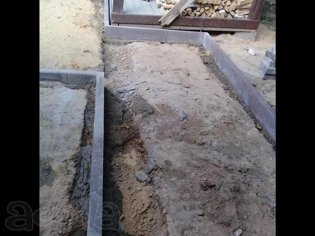 Стоянка из газонной решетки в Дмитрове