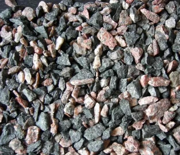 Щебень гранитный - доставка на объект, цена за 1м3
