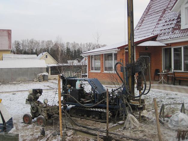 Бурение малогабаритной установкой на воду