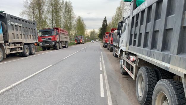 Свой парк самосвалов! Перевозка песка, щебня, грунта
