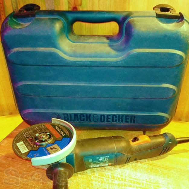 Большая и мощная УШМ (Болгарка) Black&Decker KG1000XC